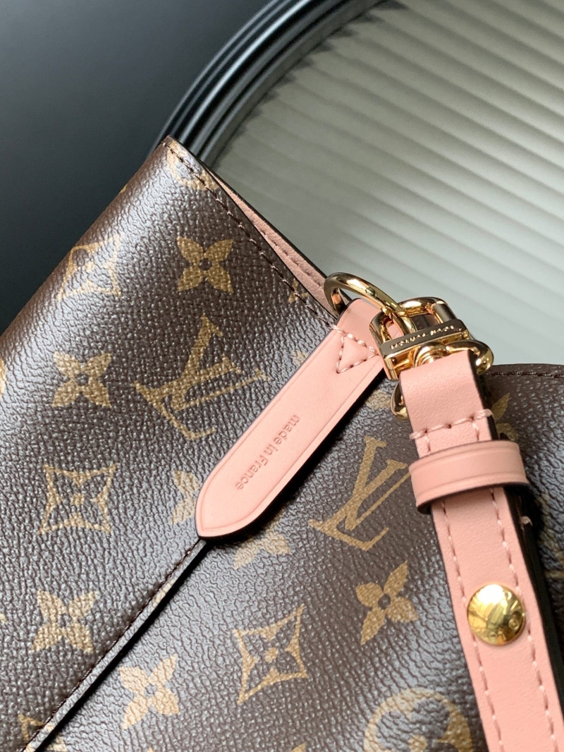 LV Bucket Bags